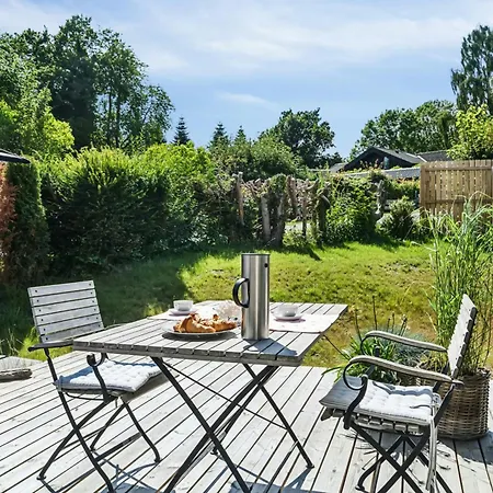 Σπίτι διακοπών By Forest And In Havhusene *