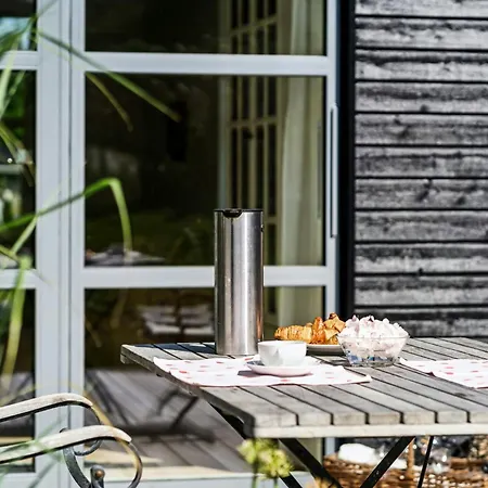 By Forest And In Havhusene Hornslet