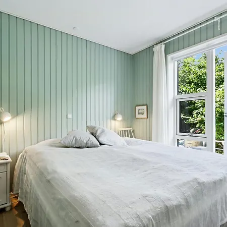 By Forest And In Havhusene * Hornslet